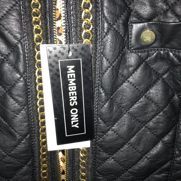 NWT!!Members Only Women’s Leather Jacket - Picture 6 of 7